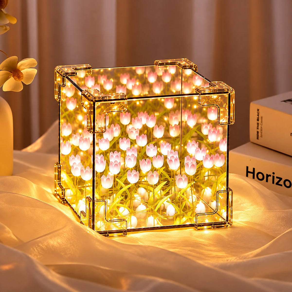 Tulip LED Night Lamp – Decorative Mirror & Light